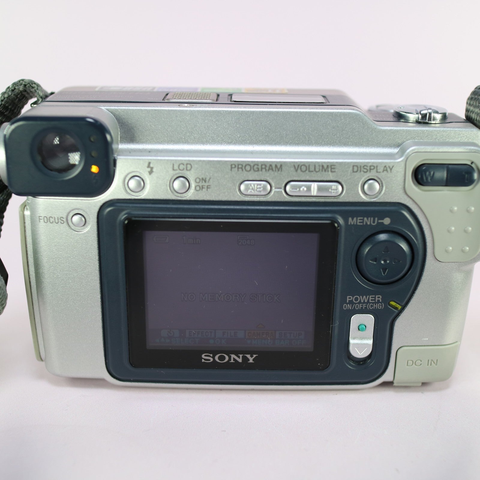 Sony Cybershot DSC-S70 3.3MP Compact Digital Camera Silver Tested