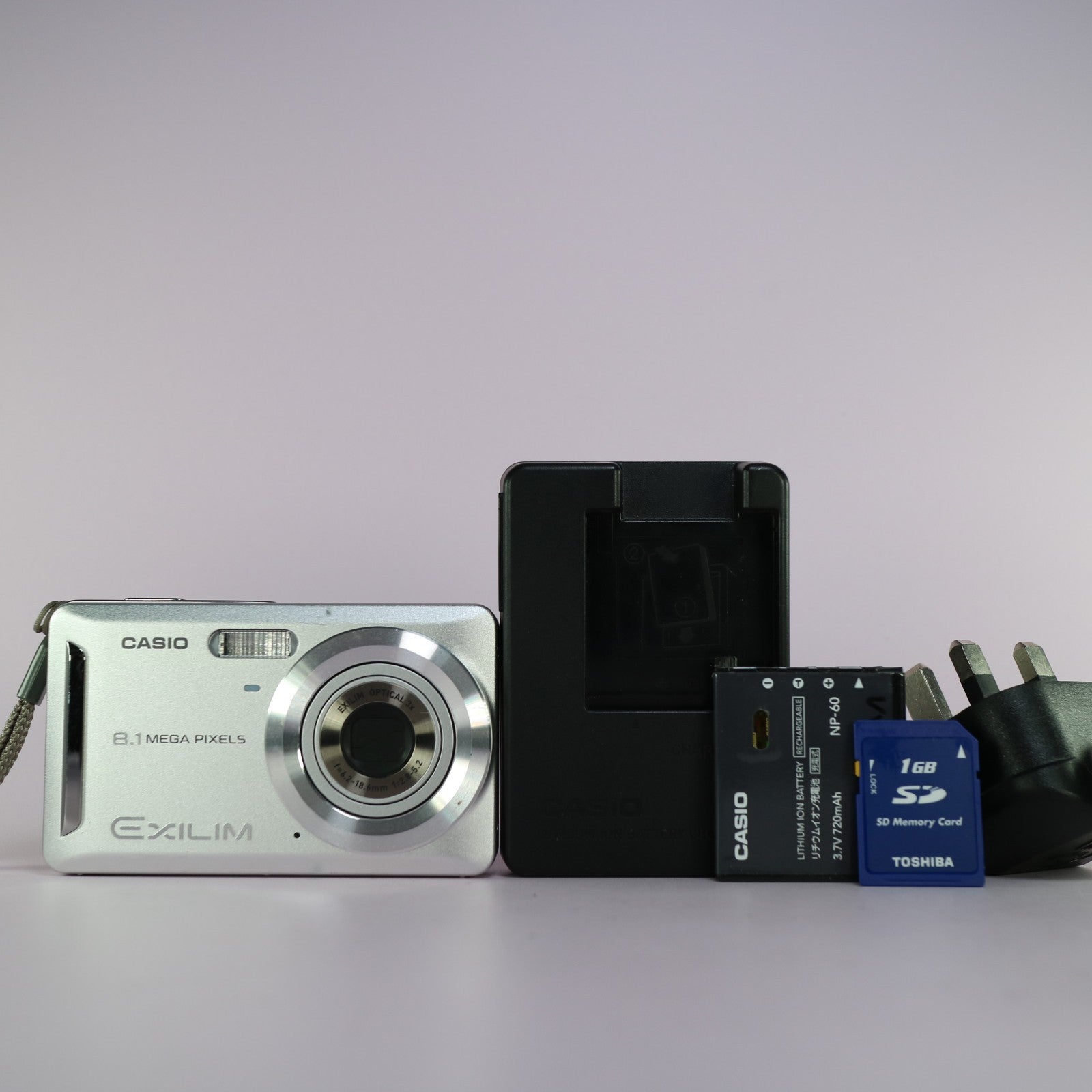 Casio Digital Camera Exilim EX-Z9 8.1MP Silver Tested