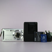 Casio Digital Camera Exilim EX-Z9 8.1MP Silver Tested