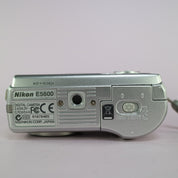 Nikon Digital Camera Coolpix 5600 5.1MP Silver Tested