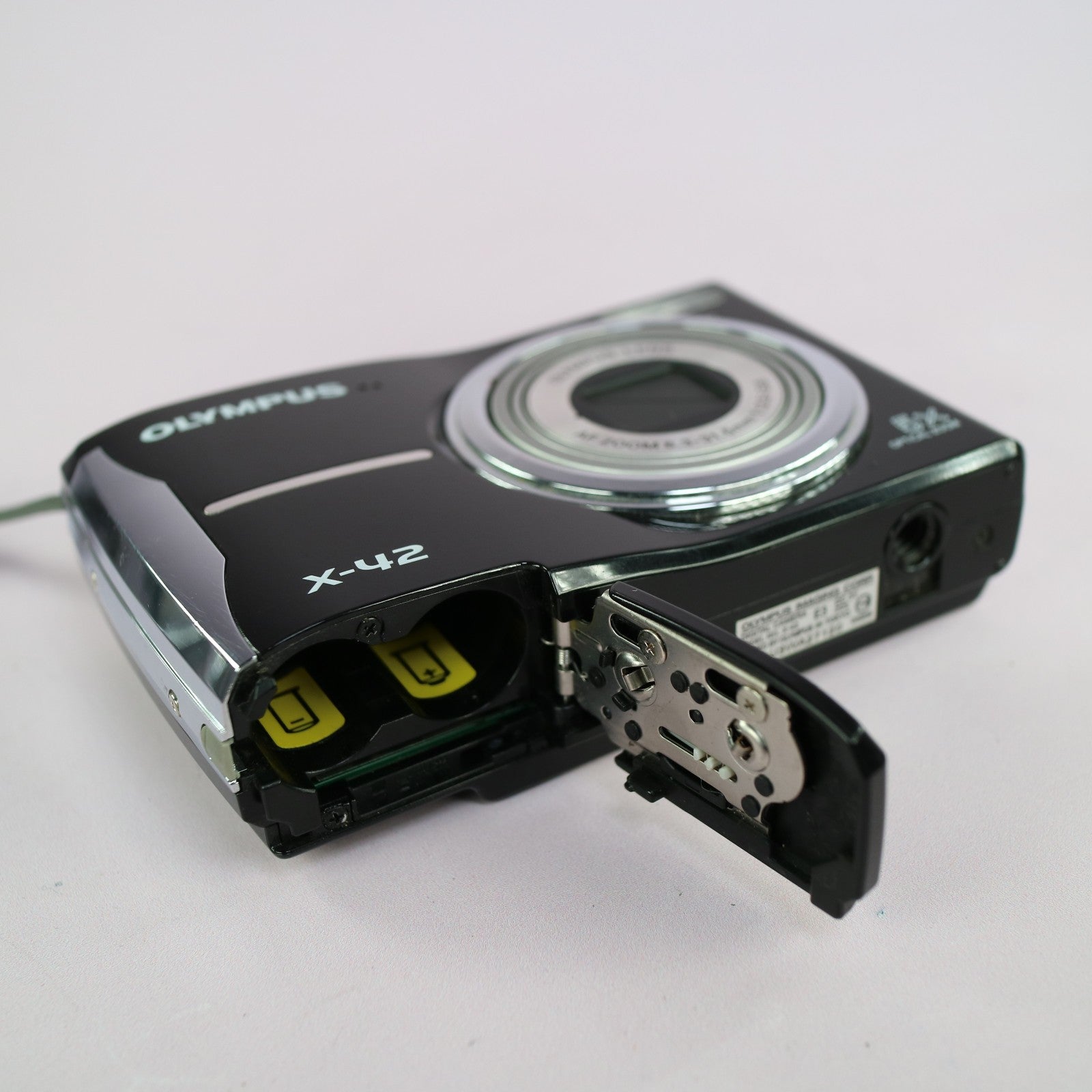 Olympus Digital Camera X-42 12.0MP Black Tested