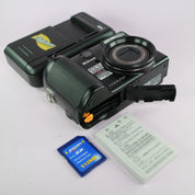 Nikon Digital Camera Coolpix P5100 12.1MP Black Tested Full Working Set