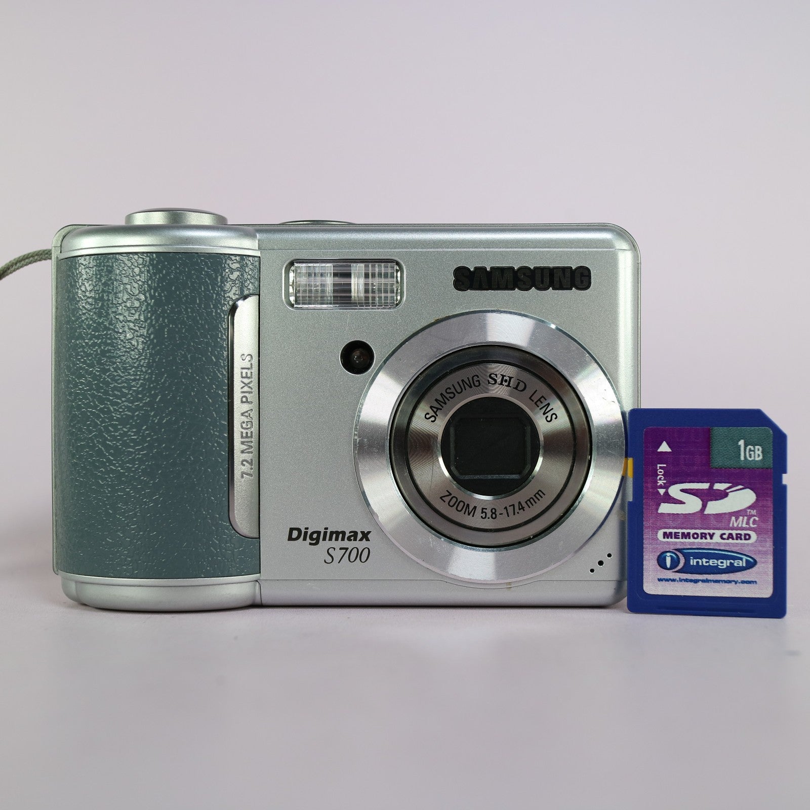 Samsung Digimax S700 7.2MP Compact Digital Camera Silver Tested