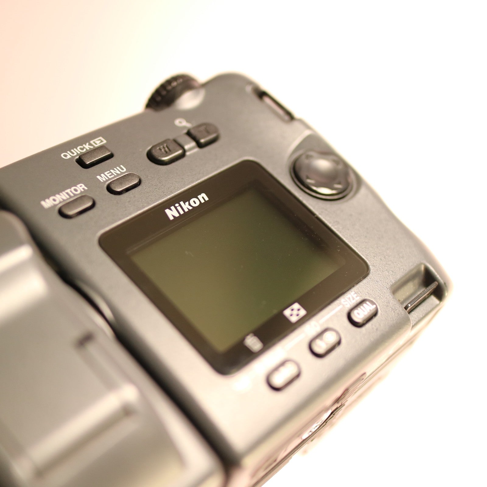 Nikon Digital Camera Coolpix 995 3.2MP Black Tested