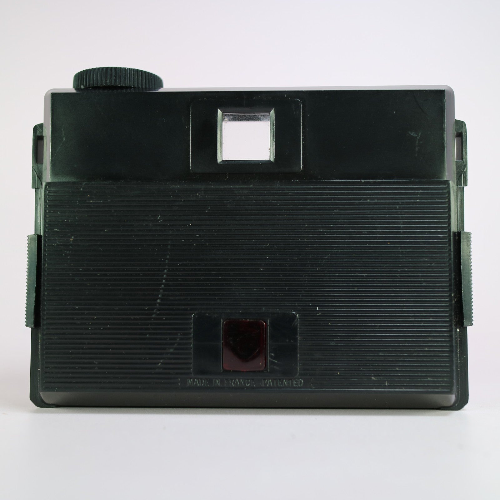Fex-indo Aptika 127mm Film Point and Shoot Camera Black Red Tested