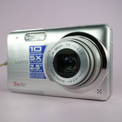 Sanyo VPC-E10 10.0MP Compact Digital Camera Silver Tested Full Working Set