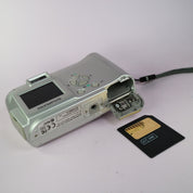 Olympus Digital Camera Camedia Brio D-230 2.0MP Silver Tested With SM Card