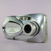 Olympus Digital Camera Camedia C-460 Zoom Del Sol 4.0MP Silver Tested W/ xD Card