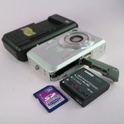 Casio Digital Camera Exilim EX-Z750 7.2MP Silver Tested Full Working Set
