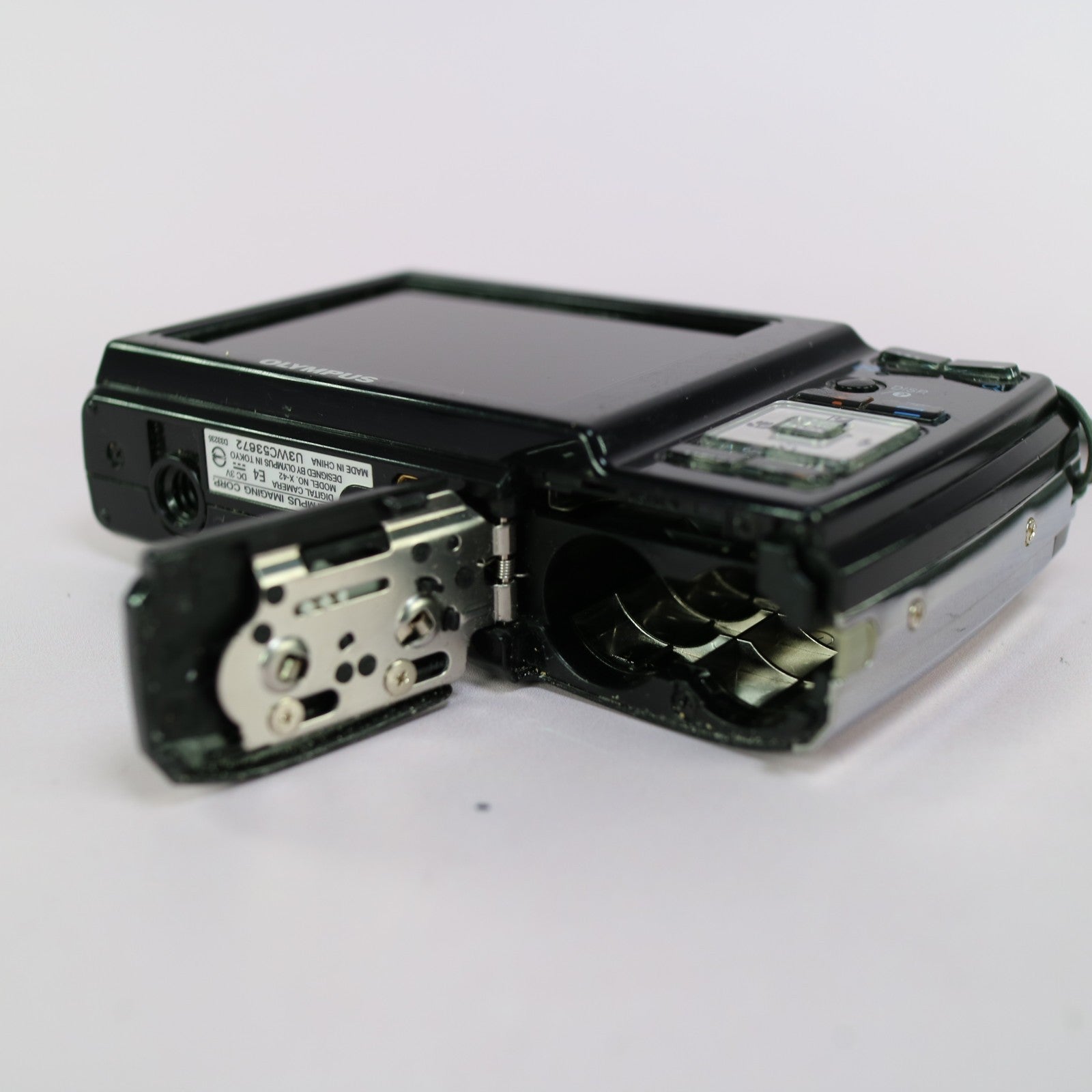 Olympus Digital Camera X-42 12.0MP Black Tested