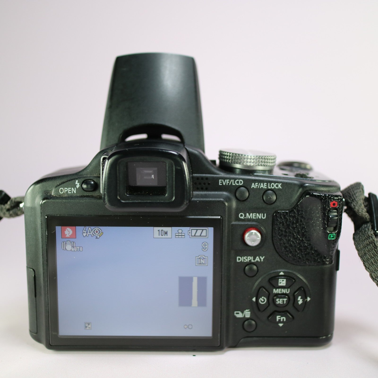 Panasonic Bridge Camera Lumix DMC-FZ28 10.1MP Black Tested Full Working Set