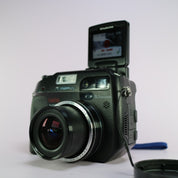 Olympus Digital Camera C-5060 Wide Zoom Flip Screen 5.1MP Black Tested
