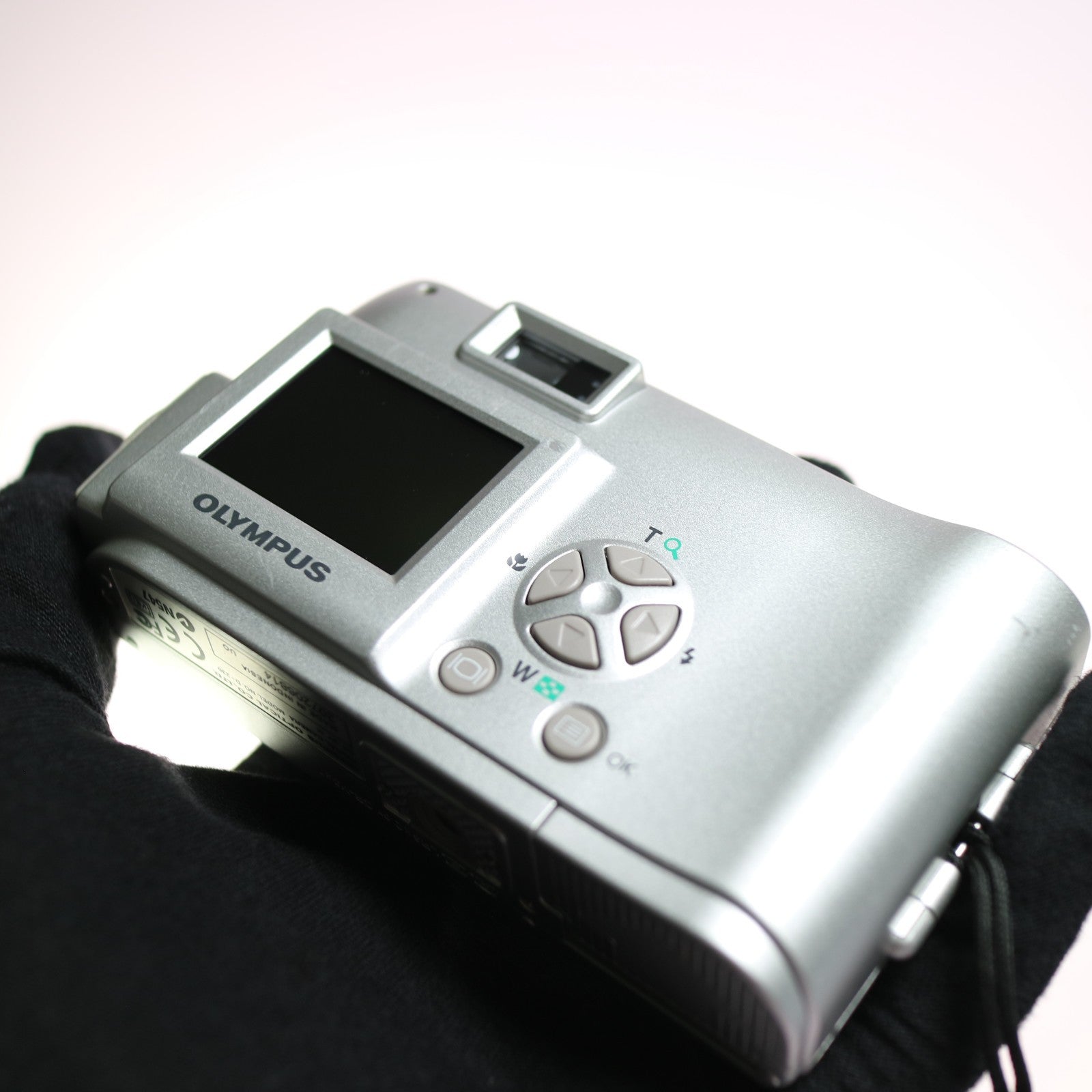 Olympus Digital Camera Camedia Brio D-230 2.0MP Silver Tested With SM Card