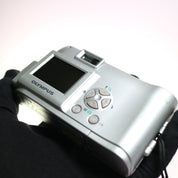Olympus Digital Camera Camedia Brio D-230 2.0MP Silver Tested With SM Card