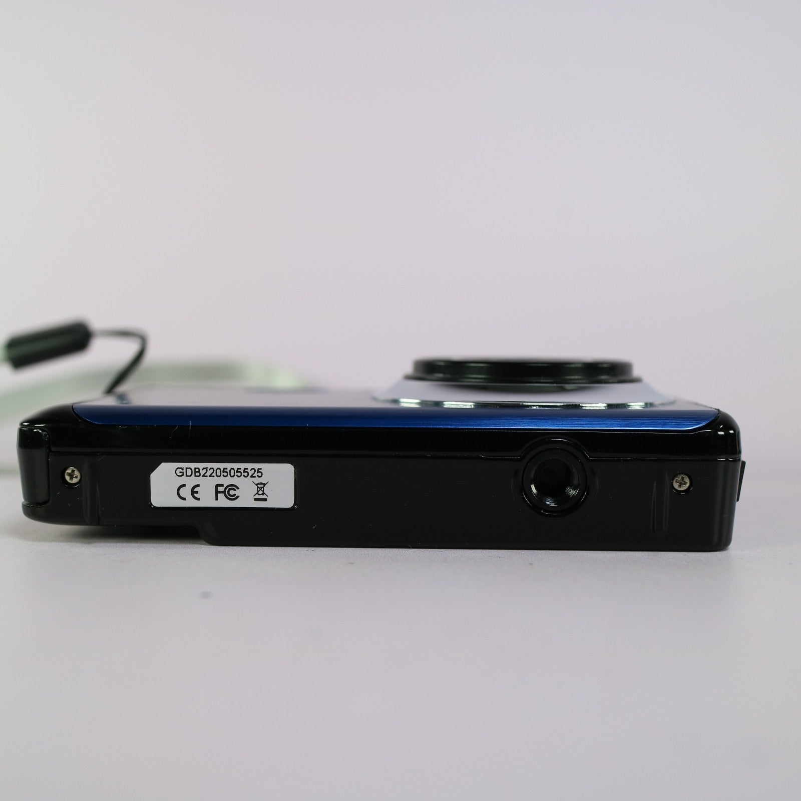 iShare 20.0MP Digital Camera Blue Tested With Battery and Charger