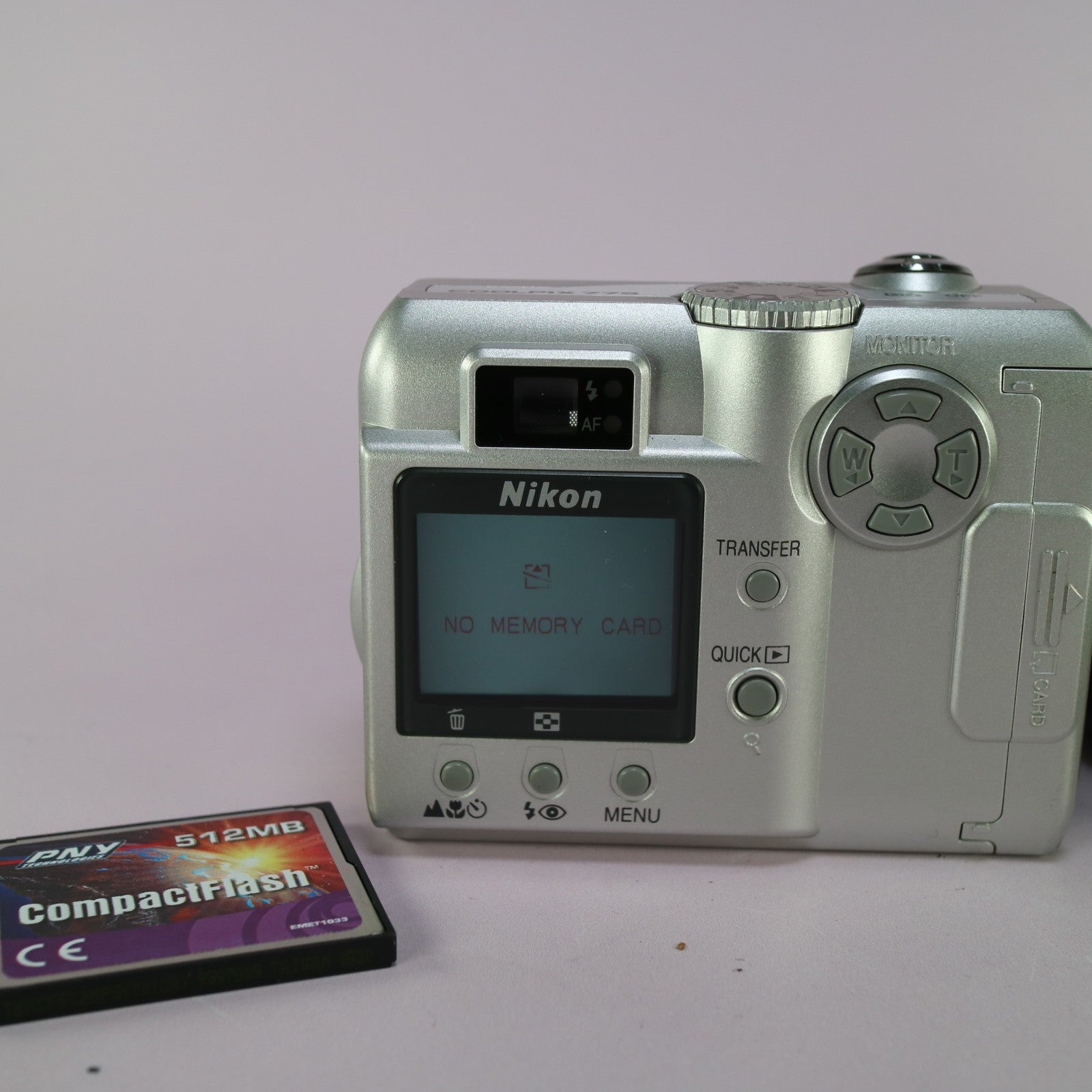 Nikon Digital Camera Coolpix 775 2.1MP Silver Tested