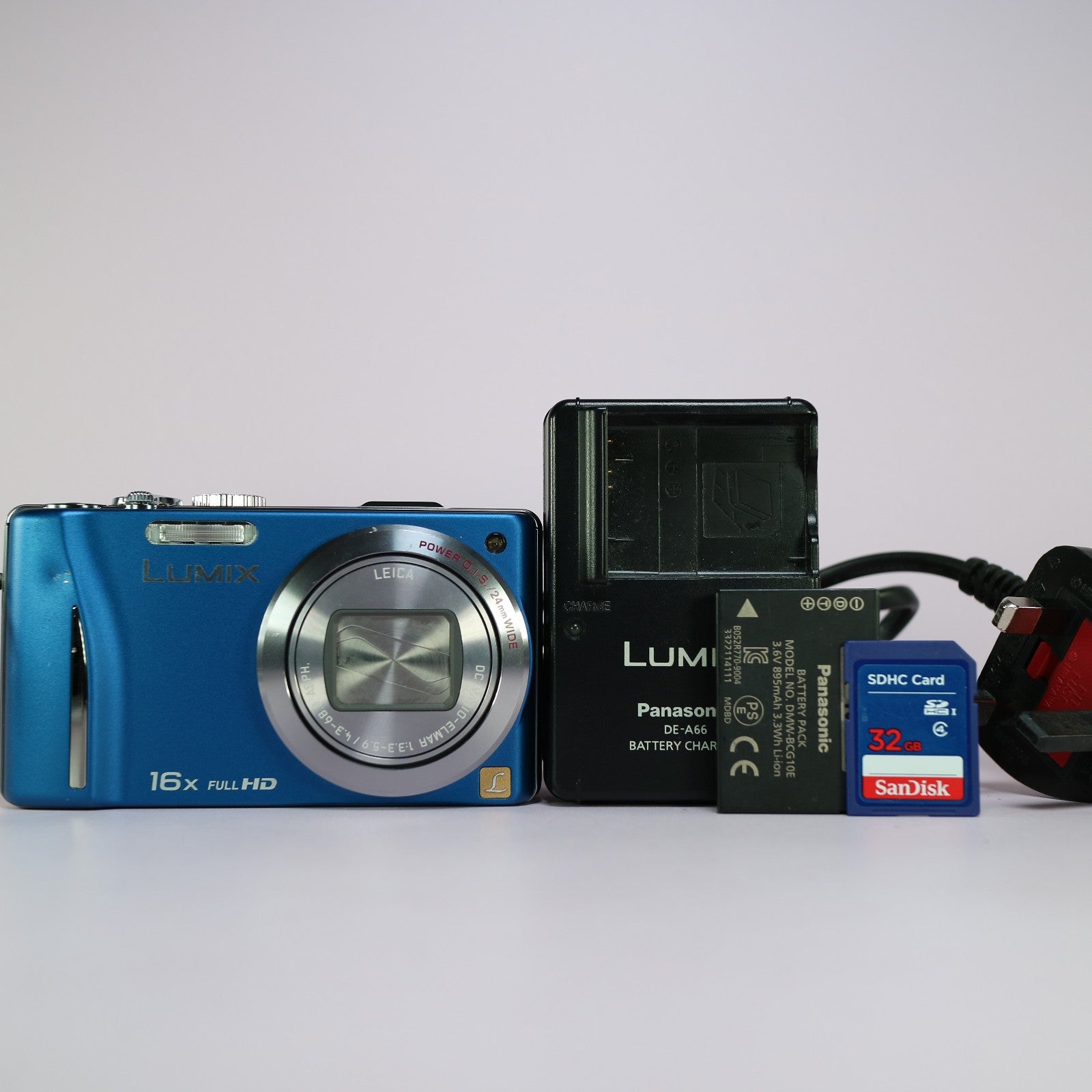 Panasonic Digital Camera Lumix DMC-TZ20 14.1MP Blue Tested Full Working Set