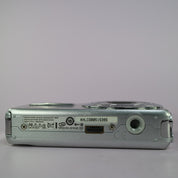 Kodak Digital Camera EasyShare M763 7.2MP Silver Tested Full Working Set