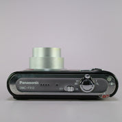 Panasonic Digital Camera Lumix DMC-FX12 7.2MP Black Tested Full Working Set