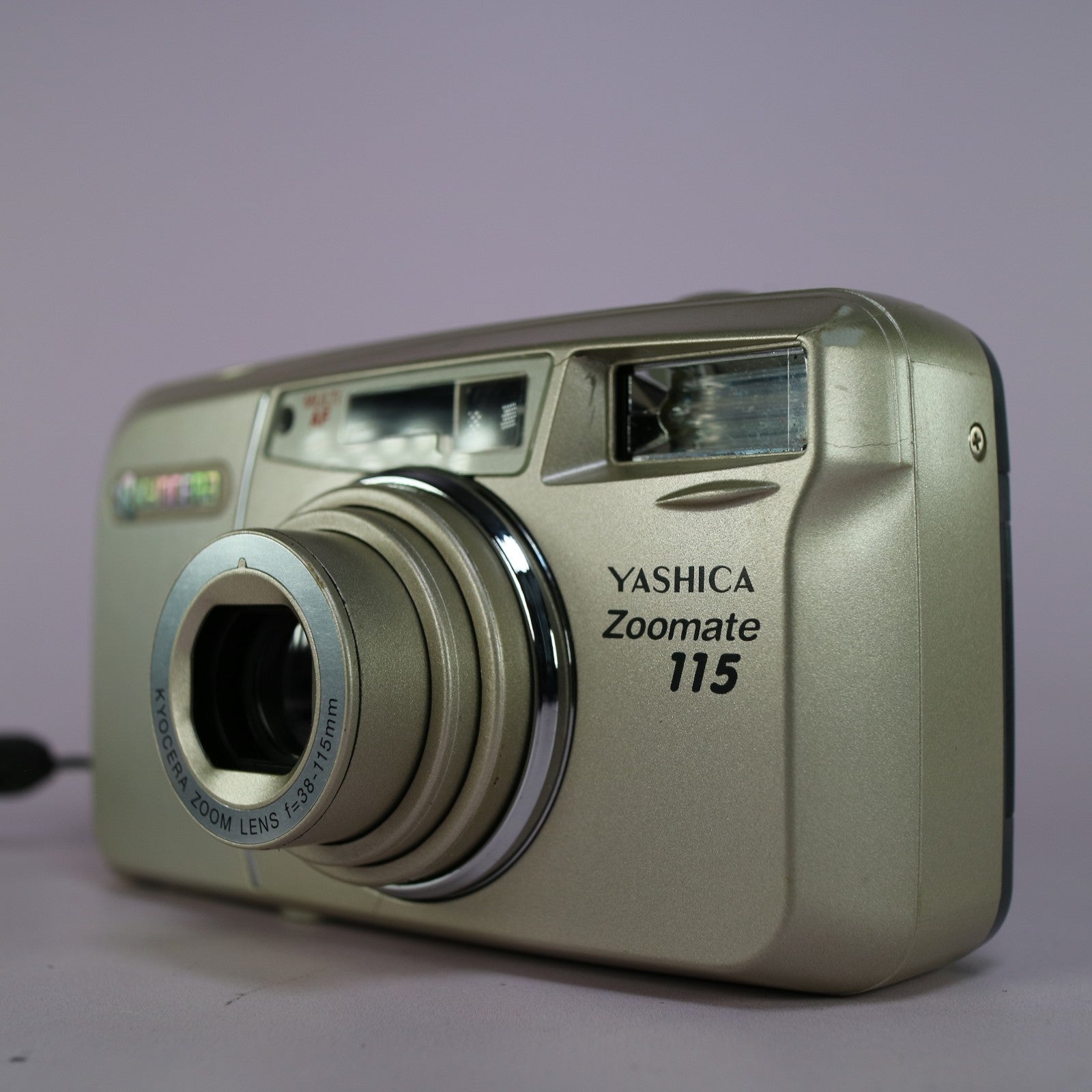 Yashica Zoomate 115 35mm Film Point and Shoot Camera Silver Tested