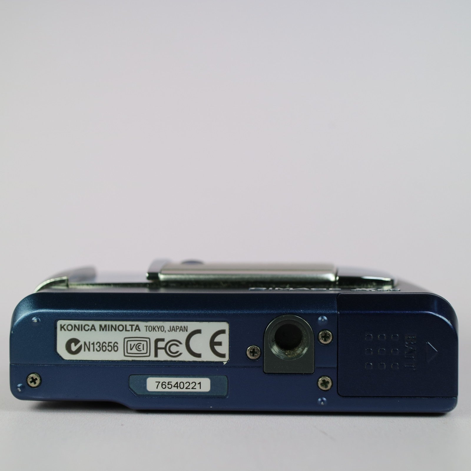 Konica Minolta Digital Camera Dimage X60 5.0MP Blue Tested With Battery and SD