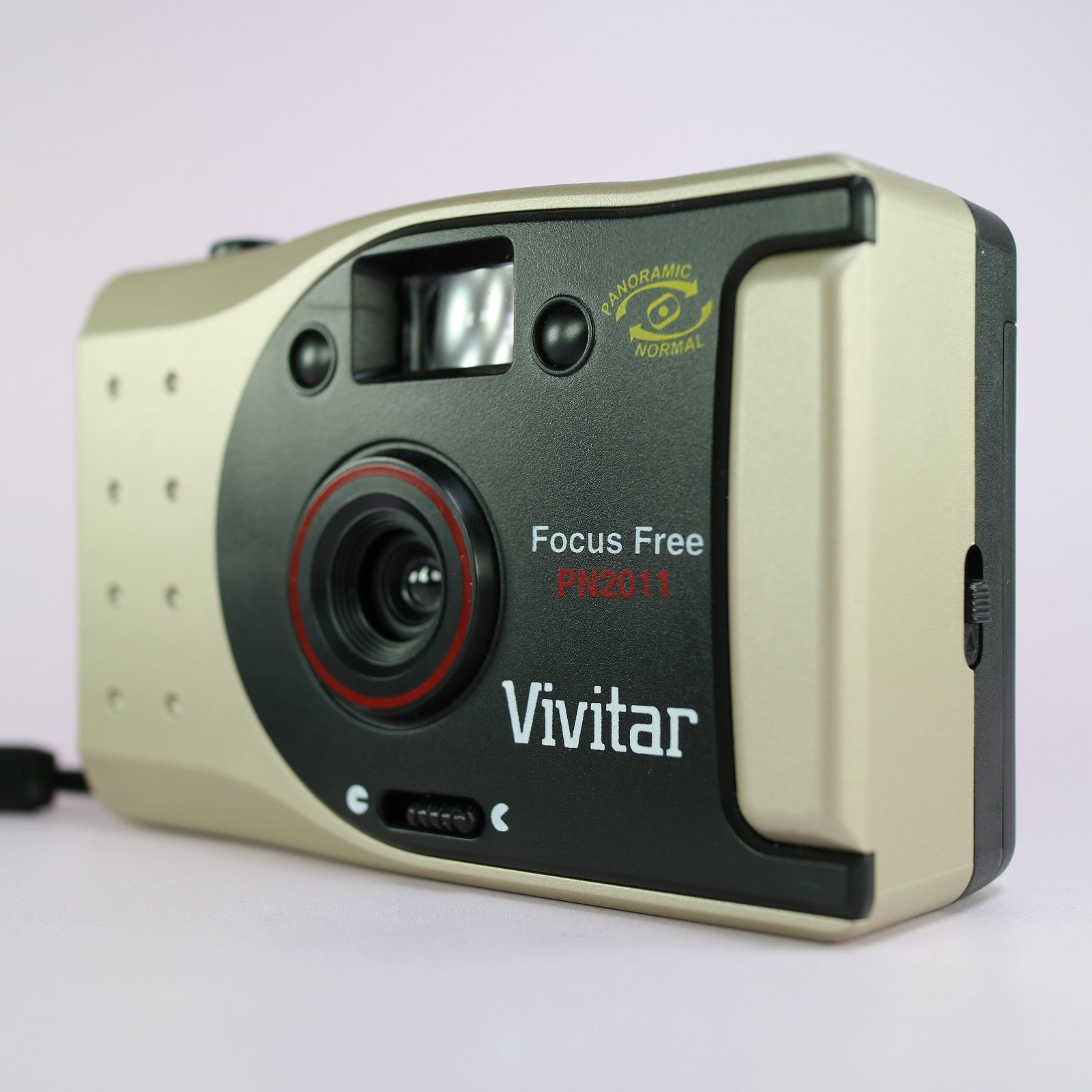 Vivitar PN2011 35mm Film Point and Shoot Camera Silver Tested