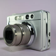 Traveler Digital Camera DC-8300 8.1MP Silver Tested Full Working Set