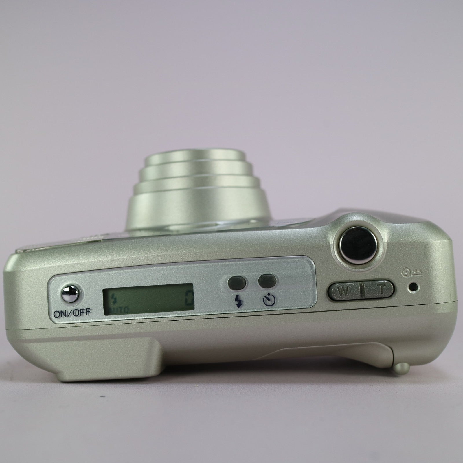 Minolta 110 Zoom 35mm Film Point and Shoot Camera Silver Tested
