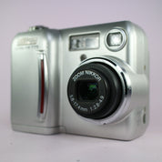 Nikon Digital Camera Coolpix 775 2.1MP Silver Tested