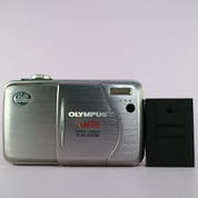 Olympus Digital Camera Camedia C-50 Zoom 5.0MP Silver Tested