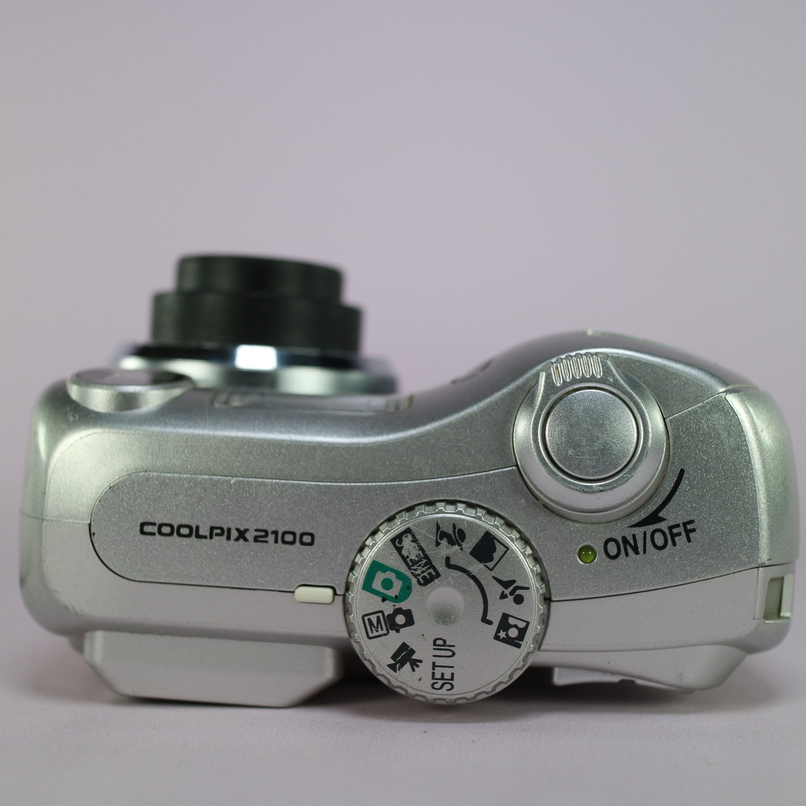 Nikon Digital Camera Coolpix 2100 2.0MP Silver Tested