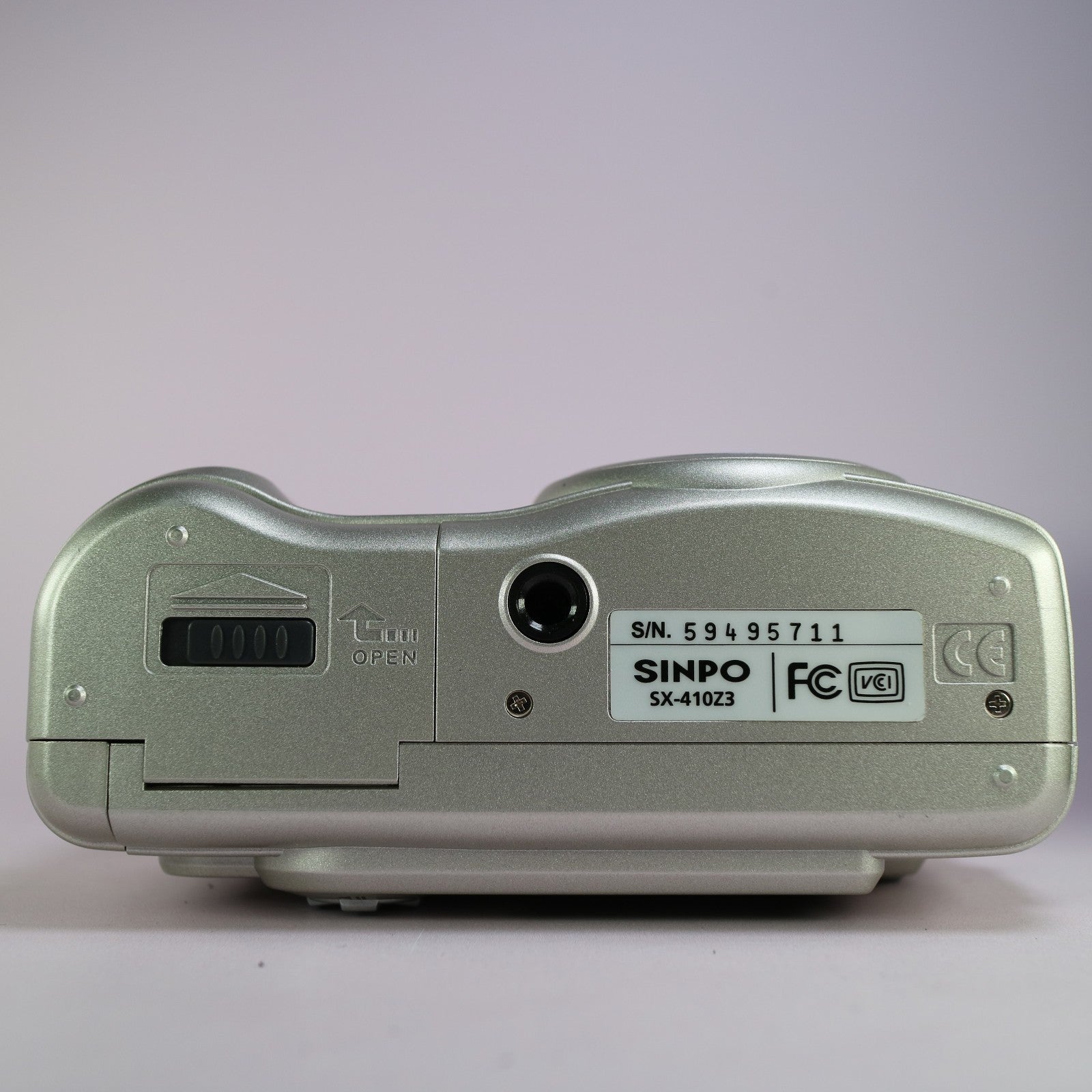 Sinpo Digital Camera SX-410Z3 4.1MP Silver Tested