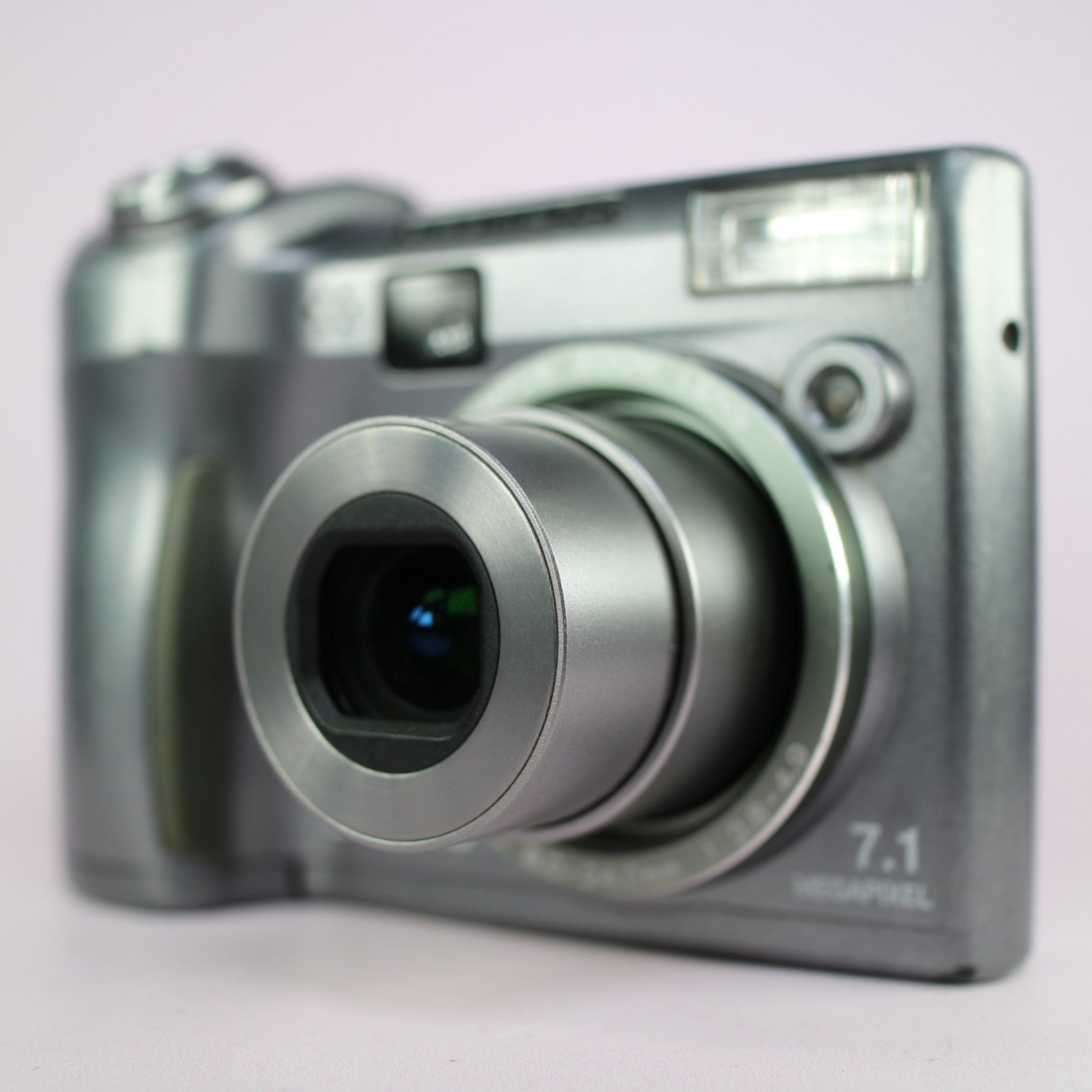 Olympus Digital Camera SP-320 7.1MP Silver Tested With xD Card