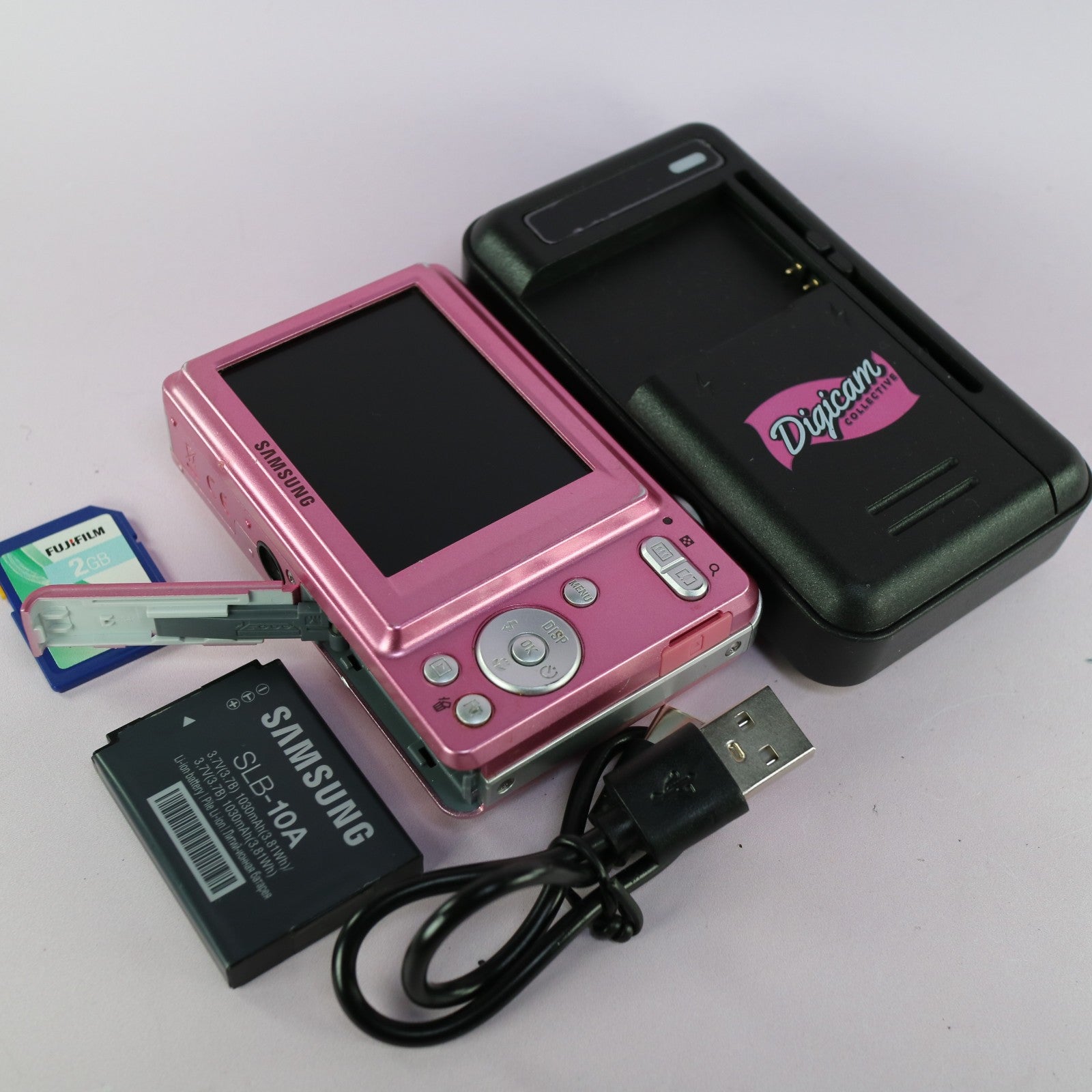 Samsung Digital Camera ES55 10.2MP Pink Tested Full Working Set