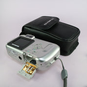 Olympus Camedia C-160 Zoom 2.0MP Compact Digital Camera Silver Tested