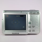 Fujifilm Digital Camera FinePix A700 7.3MP Silver Tested