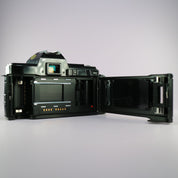 Minolta 7000 AF 35mm Film SLR Camera Black w/ AF Macro 50mm f/2.8 Lens Tested