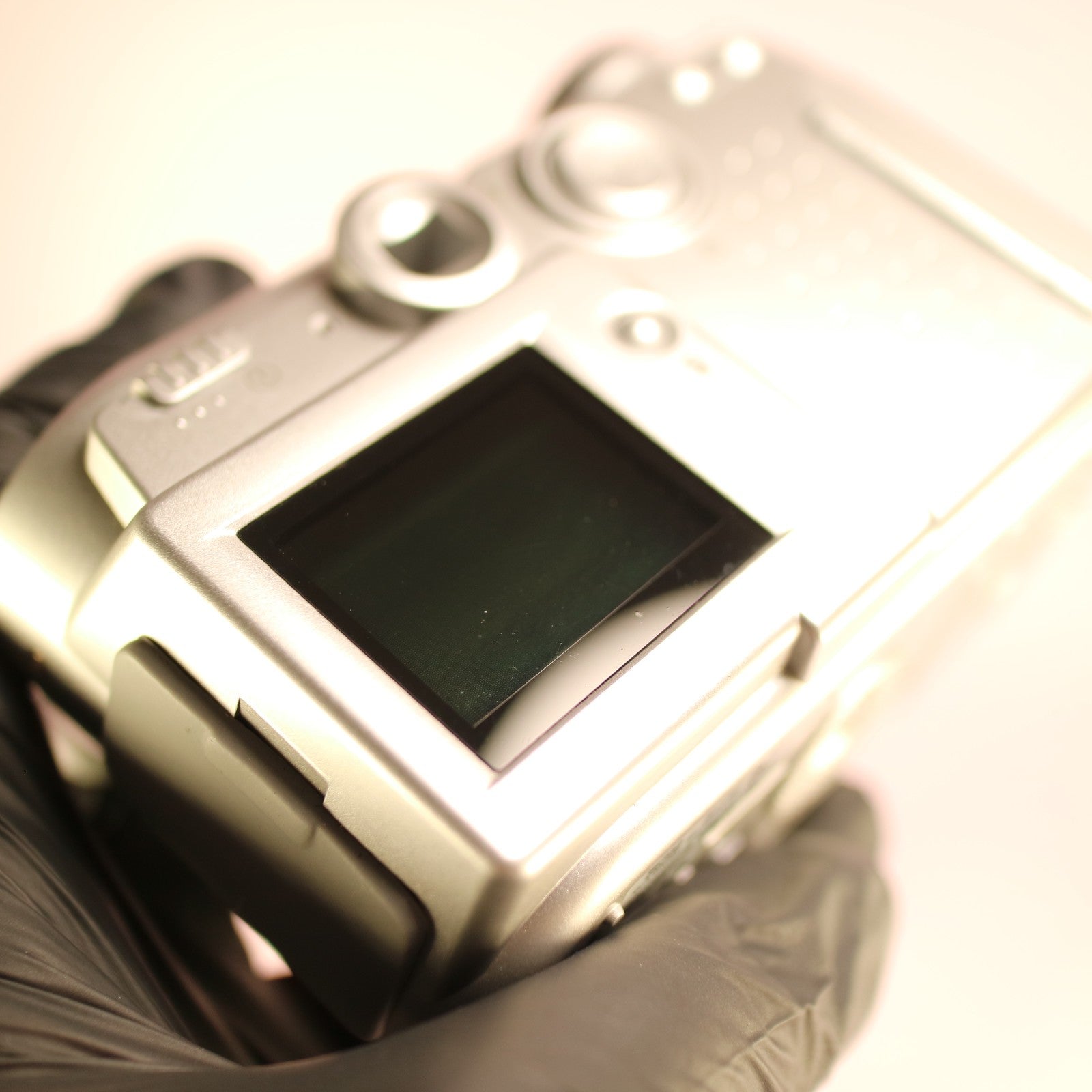 Traveler Digital Camera DC3300 3.3MP Silver Tested