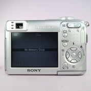 Sony Digital Camera Cybershot DSC-W1 5.1MP Silver Tested