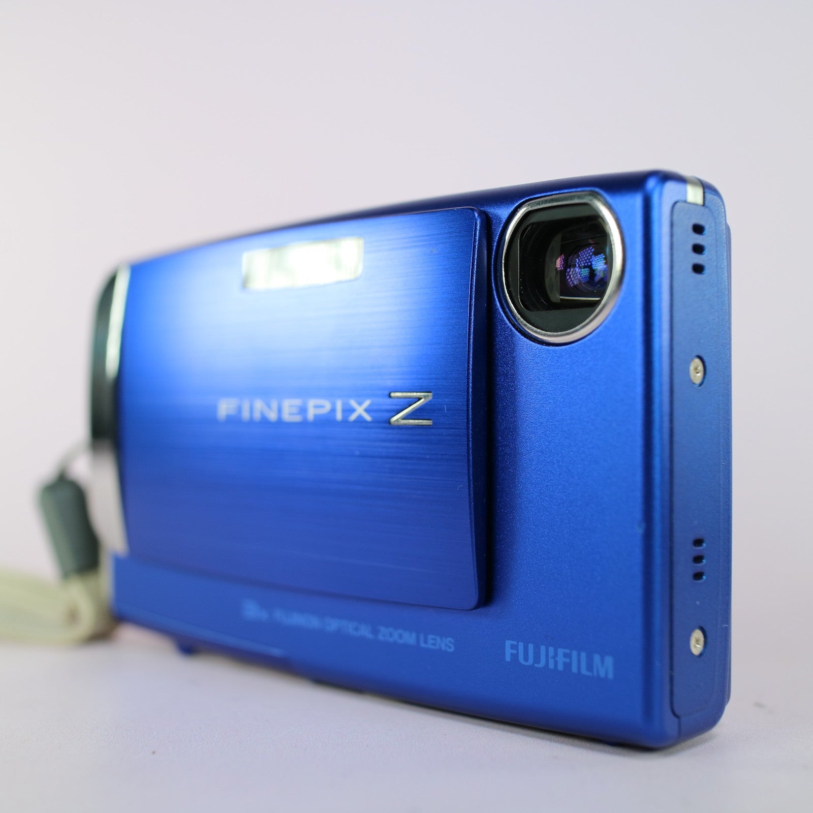 Fujifilm Digital Camera FinePix Z10fd 7.2MP Blue Tested Full Working Set