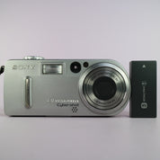 Sony Digital Camera Cybershot DSC-P9 4.0MP Silver Tested
