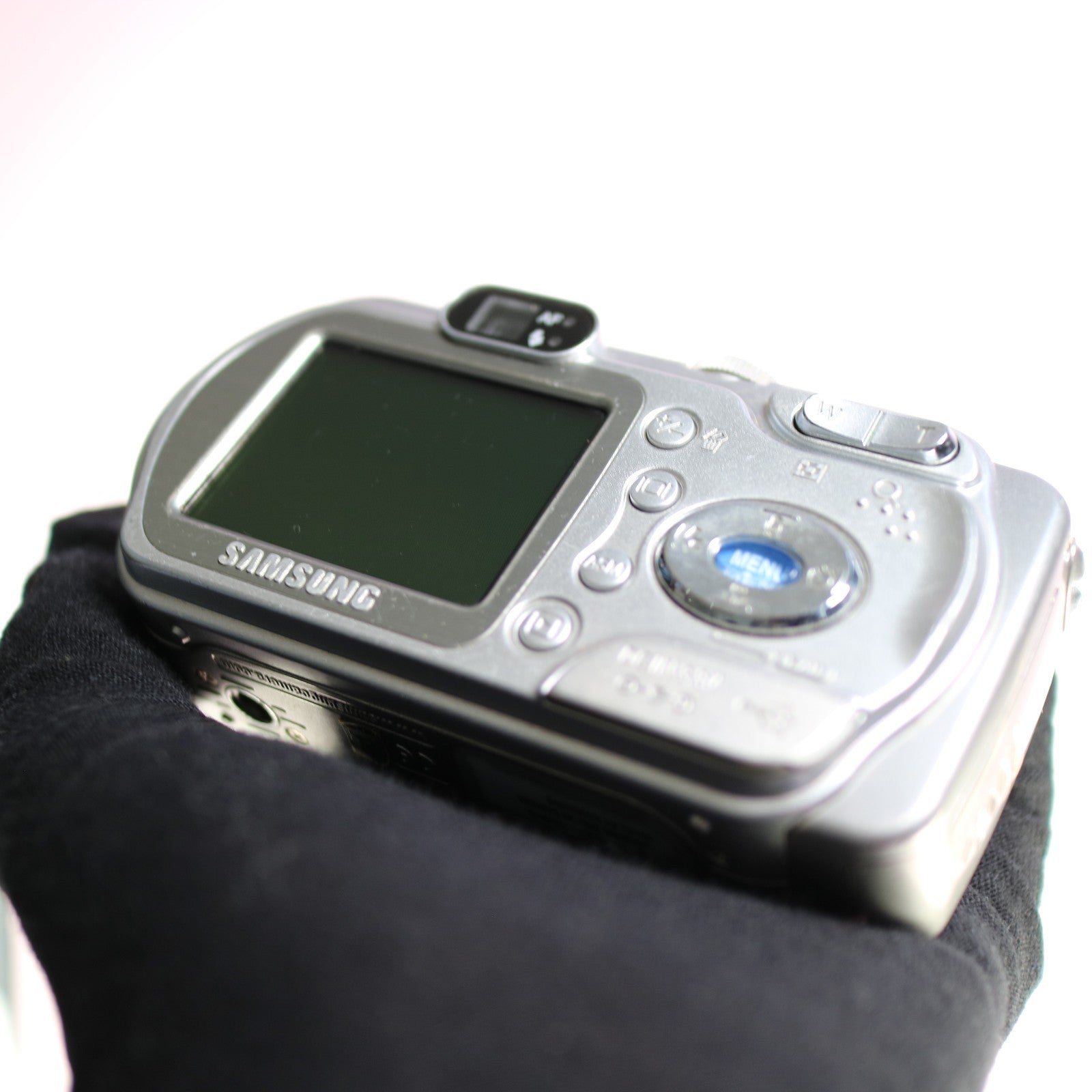 Samsung Digimax A7 7.0MP Compact Digital Camera Silver Tested