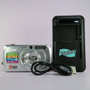 Vivitar Digital Camera Vivicam 5660 5.0MP Silver Tested