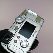 Sony Digital Camera Cybershot DSC-P31 2.0MP Silver Tested