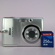 Nikon Digital Camera Coolpix L10 5.0MP Silver Tested