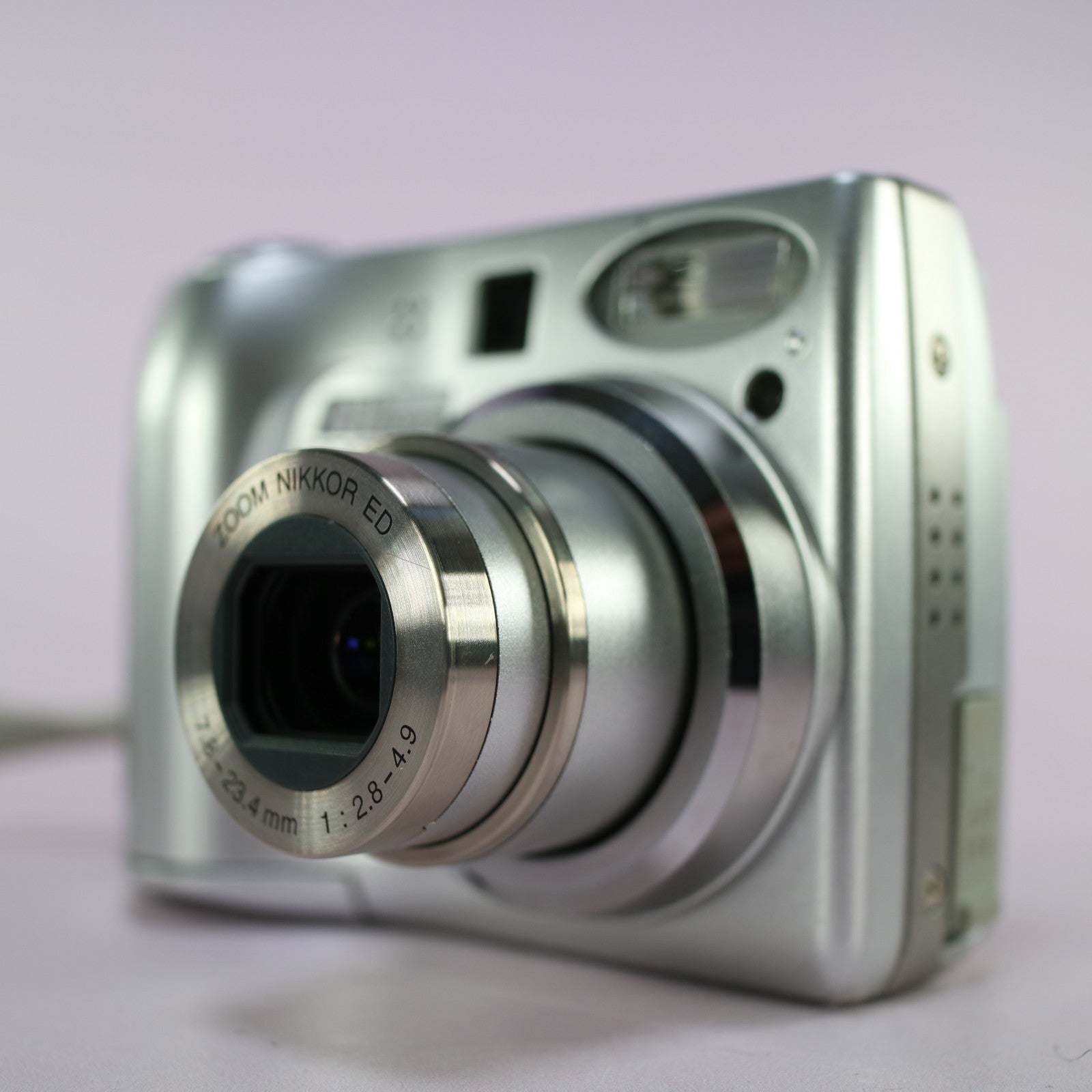 Nikon Digital Camera Coolpix 7600 7.1MP Silver Tested