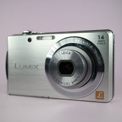 Panasonic Digital Camera Lumix DMC-FS16 14.1MP Silver Tested Full Working Set