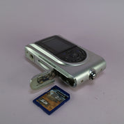 Vivitar Digital Camera Vivicam 3780s 3.0MP Silver Tested