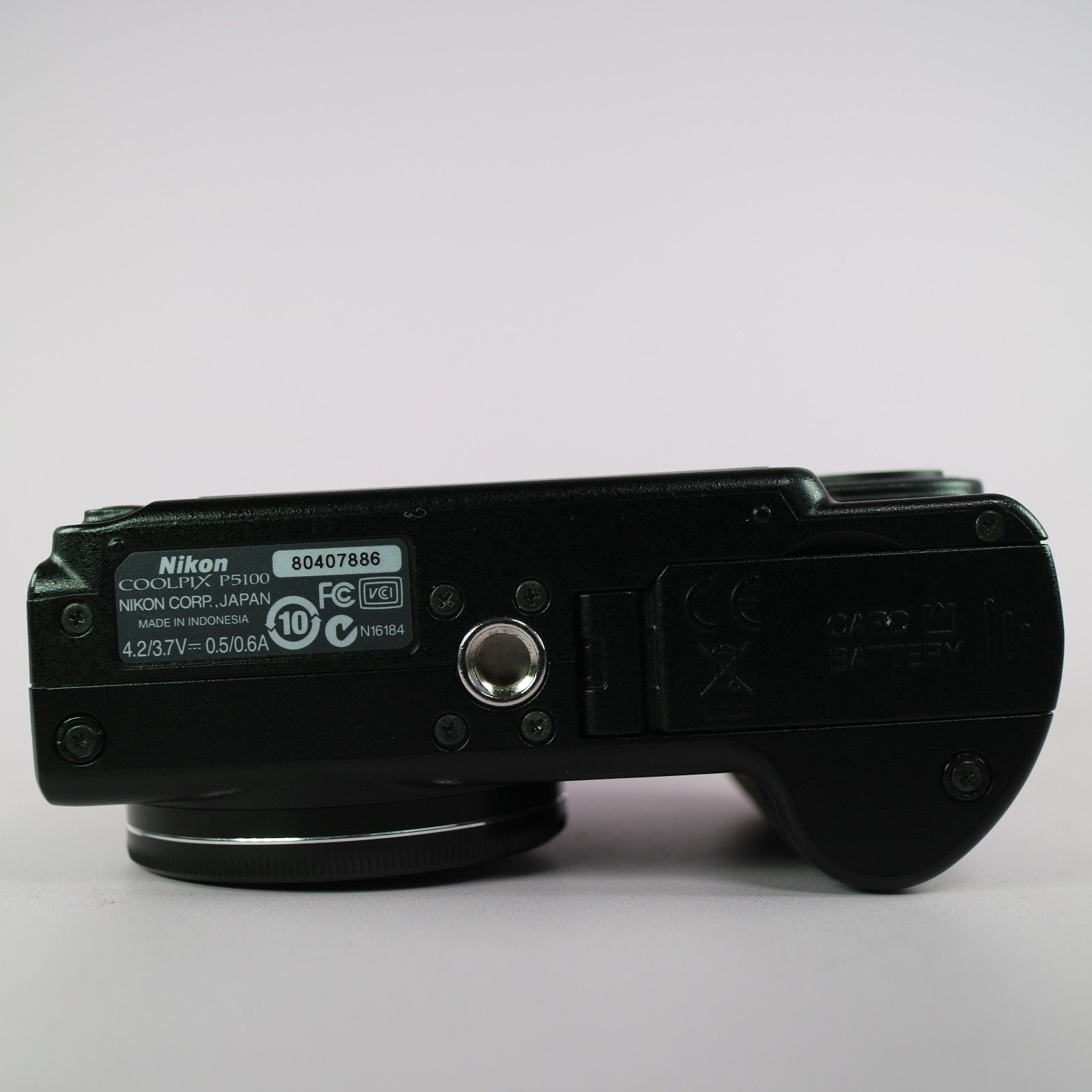 Nikon Digital Camera Coolpix P5100 12.1MP Black Tested Full Working Set
