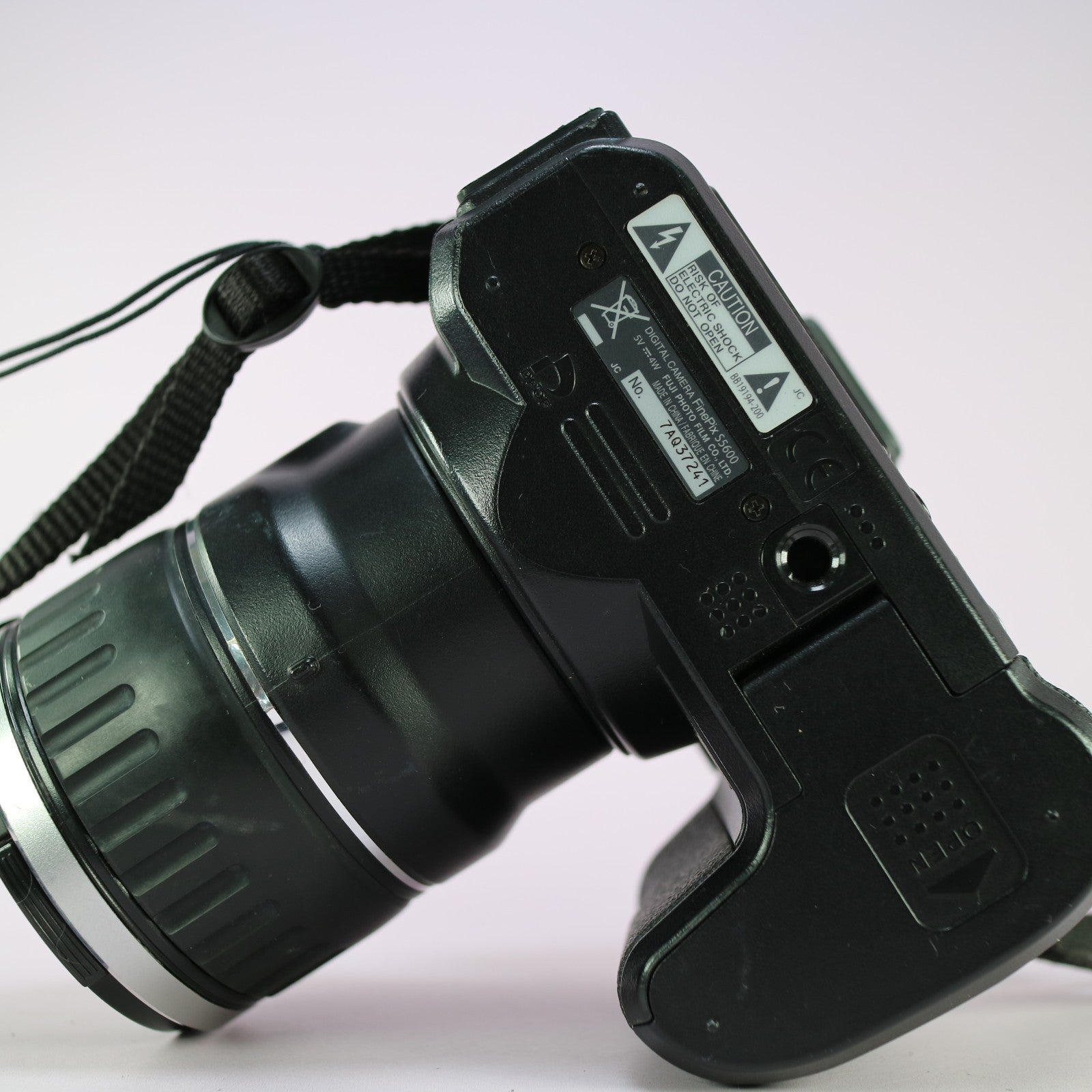 Fujifilm FinePix S5600 5.1MP Digital Bridge Camera Black Tested 10x Zoom